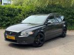 Volvo V50 2.4i Summum | 2010 | Vol opties, Auto's, Voorwielaandrijving, 65 €/maand, Zwart, 700 kg