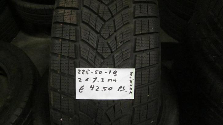 225 50 19 Goodyear UltraGrip Performance winterbanden, Auto-onderdelen, Banden en Velgen, Band(en), Winterbanden, 19 inch, 225 mm