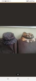 Twee leuke bucket hats, Ophalen of Verzenden, Zo goed als nieuw, One size fits all, Hoed