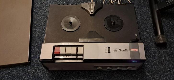 Philips tapedeck / bandrecorder EL 3573/00 40Watt, Audio, Tv en Foto, Bandrecorders, Bandrecorder, Met stofkap, Ophalen of Verzenden