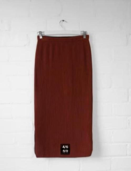 NUDE - Prachtige wollen rok maat 36 - Nieuw €199, Kleding | Dames, Rokken, Nieuw, Maat 36 (S), Onder de knie, Ophalen of Verzenden