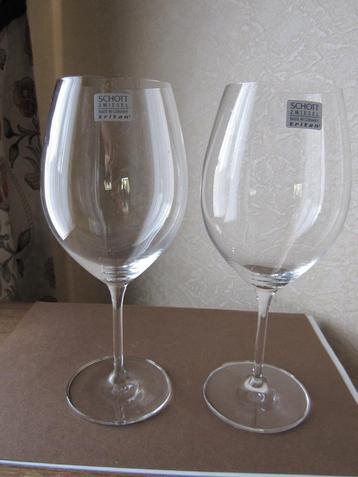 Twee Schott Zwiesel Tritan chrystal rode wijnglazen  beschikbaar voor biedingen