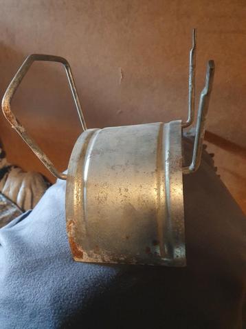 Slang houder stevig metaal beschikbaar voor biedingen