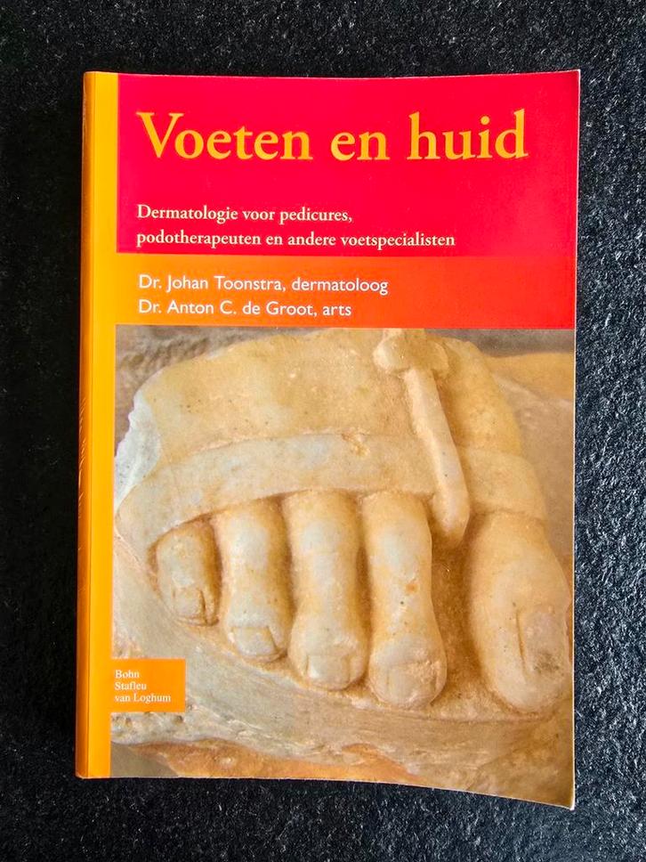 Johan Toonstra - Voeten en huid, Boeken, Wetenschap, Zo goed als nieuw, Sociale wetenschap, Ophalen of Verzenden