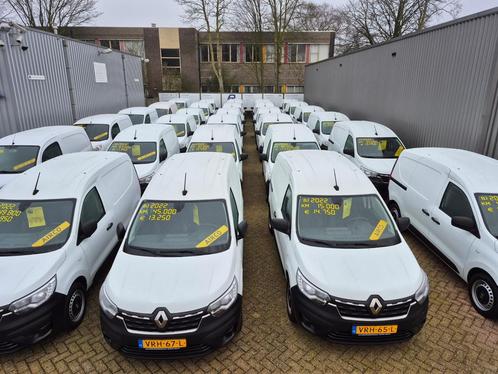 25 x Renault Express Bj 2022 15.000 tot 82000 km v.a 9250ex, Auto's, Bestelauto's, Bedrijf, ABS, Airbags, Airconditioning, Apple Carplay