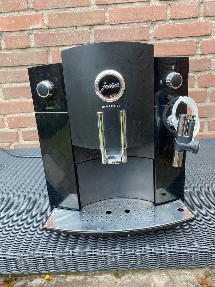 Jura Impressa C5, volautomatische espressomachine, type 651, Witgoed en Apparatuur, Koffiezetapparaten, Gebruikt, Gemalen koffie
