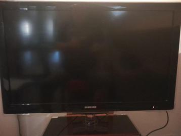 Samsung tv 43 inch beschikbaar voor biedingen