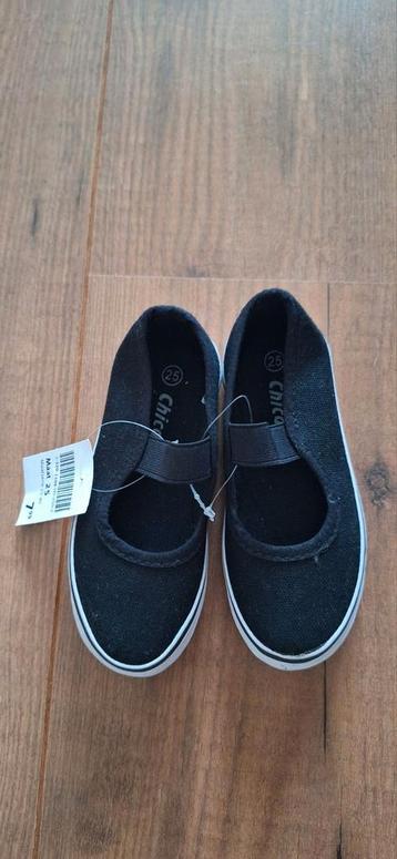 Gymschoenen zwart Maat 25 beschikbaar voor biedingen