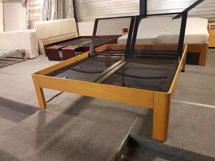 ELEKTRISCHE HOGE AUPING AURONDE 160-200 BEZORGEN IS GRATIS, Huis en Inrichting, Slaapkamer | Bedden, Gebruikt, Tweepersoons, 160 cm