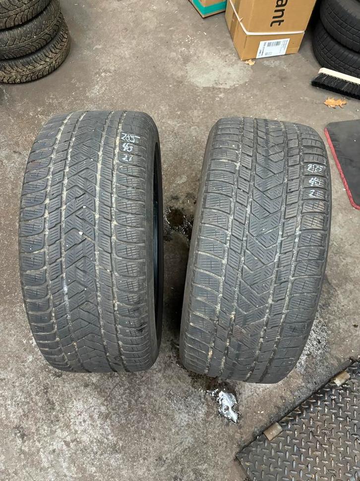 Gebruikt band 205-70-14 285-40-21 2854021 2155018 215 50 18, Auto-onderdelen, Banden en Velgen, Band(en), Winterbanden, 21 inch