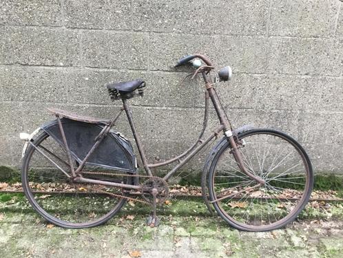 Oldtimer damesfiets, Fietsen en Brommers, Fietsen | Oldtimers, Jaren '20 of ouder, Ophalen