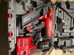Milwaukee M18 FFN-502C 18V accu tacker set (2x 5.0Ah accu), Ophalen, Zo goed als nieuw