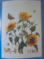 borduurpatroon ZONNEBLOEM  en FRITILLARIA, Ophalen of Verzenden, Zo goed als nieuw, Handborduren, Patroon