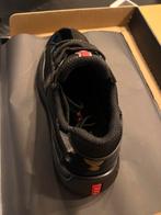 Prada Schoenen - Nieuw & Compleet, Ophalen of Verzenden, Nieuw, Zwart, Sneakers of Gympen