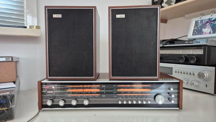 Philips vintage radio  22RH781/ 22RH481, Audio, Tv en Foto, Versterkers en Receivers, Refurbished, Minder dan 60 watt, Overige merken