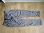 Trainingsbroek nike grijs, Maat 56/58 (XL), NIKE, Ophalen of Verzenden, Zo goed als nieuw
