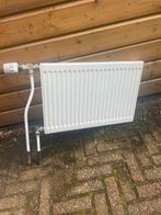 Radiator 60x40, Doe-het-zelf en Verbouw, Verwarming en Radiatoren, Ophalen, 30 tot 80 cm, Radiator, Zo goed als nieuw