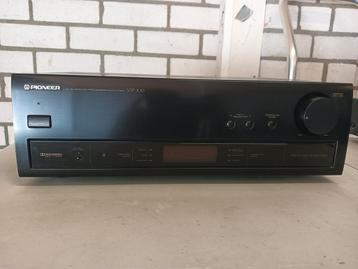 Pioneer av surround processor/amplifier. Model vsp - 200 beschikbaar voor biedingen