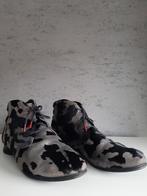 Leuke Lage Enkelllaarsjes maat 39, Lage of Enkellaarzen, Ophalen of Verzenden, Grijs, Gedragen