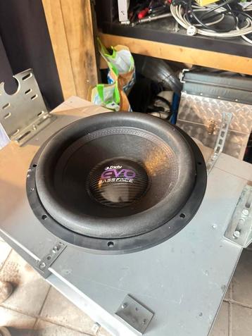 Bassface indy evo s zgan beschikbaar voor biedingen