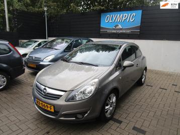 Opel Corsa 1.0-12V Selection +Airco +Navigatie beschikbaar voor biedingen