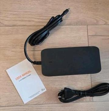 Oplader voor Ebikes, Fatbikes, steps beschikbaar voor biedingen