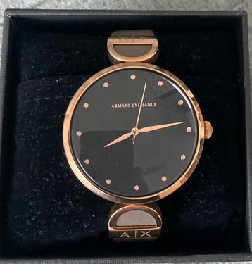 Horloge Armani Exchange Rosé goud  beschikbaar voor biedingen