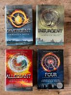 Divergent Serie - Veronica Roth, Ophalen of Verzenden, Zo goed als nieuw