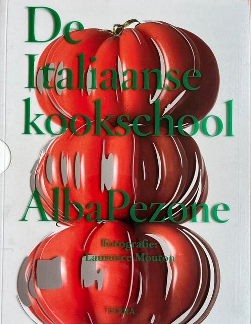 A. Pezone - De Italiaanse kookschool 3 delen, Boeken, Kookboeken, Zo goed als nieuw, Italië, Ophalen of Verzenden