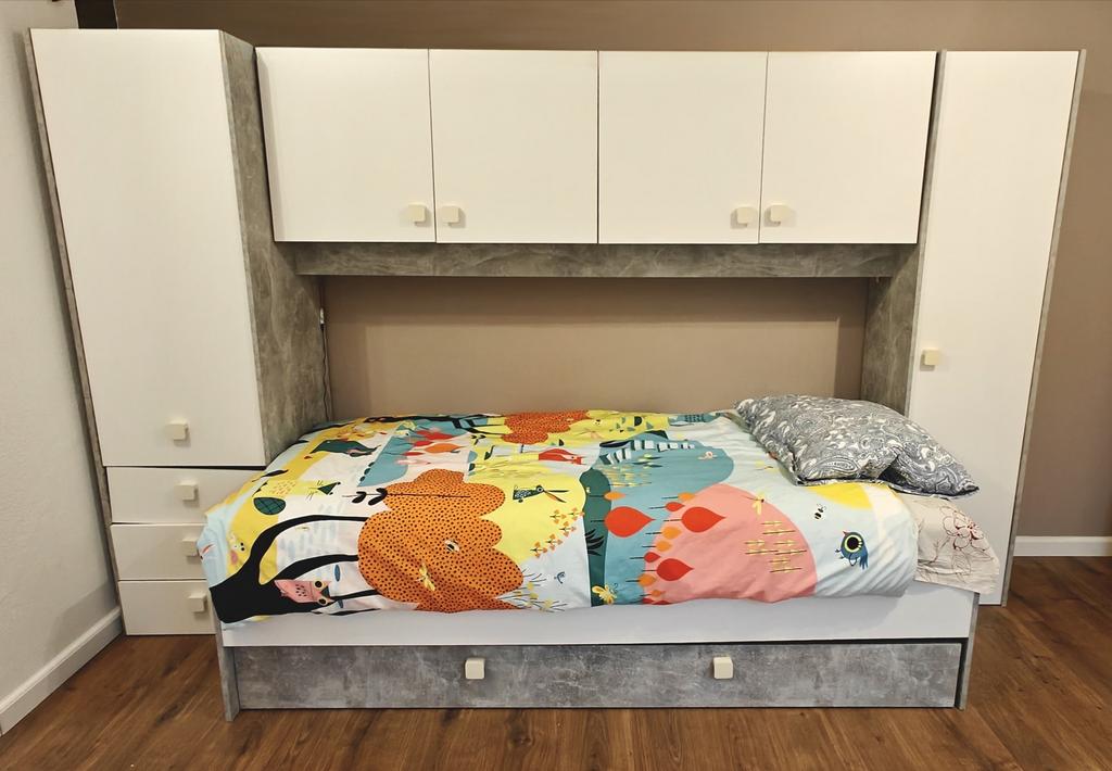 Kinderbed met opbergruimte and mattress, 85 tot 100 cm, Zo goed als nieuw, 180 cm of meer, Ophalen