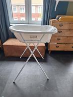 Anatomisch Babybadje op Standaard, Kinderen en Baby's, Badjes en Verzorging, Zo goed als nieuw, Badje, Standaard, Ophalen