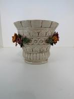 Bassano bloempot | Italiaans keramiek | reliëf & bloemdecor, Tuin en Terras, Bloempotten, Rond, Binnen, Ophalen of Verzenden, Zo goed als nieuw