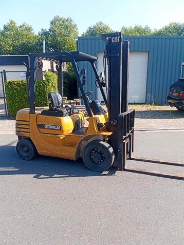Heftruck Caterpillar Diesel 2.5 ton snelle levering  beschikbaar voor biedingen