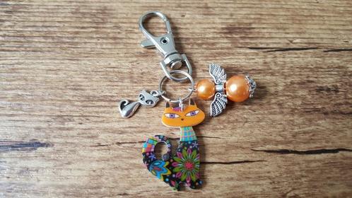Sleutelhanger katten poes B  cartoon met beschermengeltje, Dieren en Toebehoren, Katten-accessoires, Nieuw, Verzenden