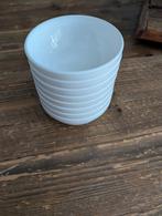 8 witte Arcopal schaaltjes, Ophalen of Verzenden, Overige stijlen, Glas, Schaal of Schalen