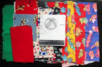 Kleurrijke lapjes en patroon voor babybal. beschikbaar voor biedingen