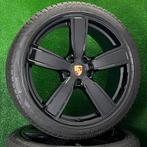 Originele 22 inch Porsche Cayenne E3 velgen met winterbanden, Auto-onderdelen, Banden en Velgen, Gebruikt, 285 mm, Banden en Velgen
