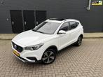 MG ZS EV Luxury 45 kWh Panoramadak Leer NAP, Auto's, MG, Gebruikt, ZS, 1507 kg, Elektrisch