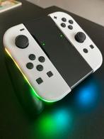 Nintendo Switch Joy-Con Wit/Wit + LED + Grip controller, Spelcomputers en Games, Spelcomputers | Nintendo Switch, Nieuw, Ophalen of Verzenden