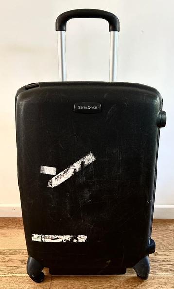 Samsonite koffer stevig beschikbaar voor biedingen
