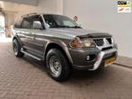 Mitsubishi Pajero Sport 3.0 V6 GLS, Auto's, Mitsubishi, Automaat, Gebruikt, Zwart, Bedrijf