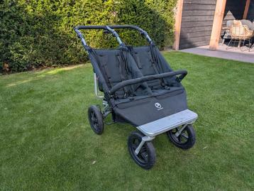 Duowagen Easywalker beschikbaar voor biedingen