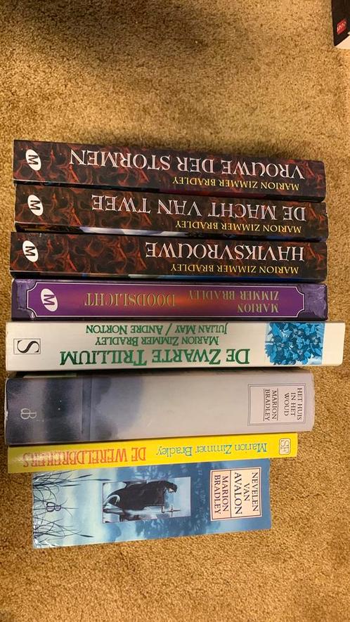 Marion Zimmer Bradley 8x oa: Darkover, Nevelen Avalon, huis, Boeken, Fantasy, Gelezen, Ophalen of Verzenden