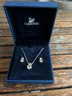 Swarovski Set - Oorbellen & Ketting - Nieuw!, Sieraden, Tassen en Uiterlijk, Kettingen, Met kristal, Overige materialen, Nieuw