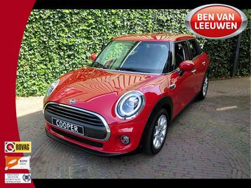MINI Cooper 1.5 Pepper F55 LCI 5-drs met LED, Park ass, Clim beschikbaar voor biedingen
