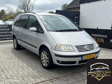 Volkswagen Sharan 2.0 Highline automaat,leer, airco beschikbaar voor biedingen