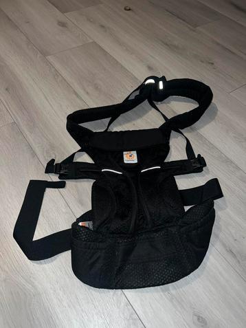 Draagzak Ergobaby omni breeze beschikbaar voor biedingen