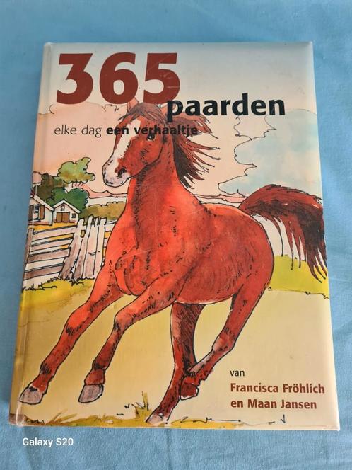 F. Frohlich - 365 Paardenverhaaltjes, Boeken, Kinderboeken | Jeugd | onder 10 jaar, Zo goed als nieuw, Ophalen of Verzenden