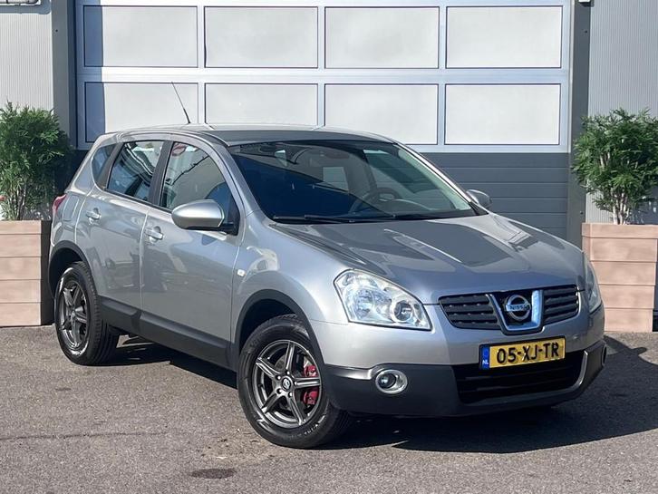 Nissan Qashqai 1.6 Acenta / AIRCO / TREKHAAK / CRUISE / APK, Auto's, Nissan, Bedrijf, Te koop, Qashqai, ABS, Airbags, Airconditioning