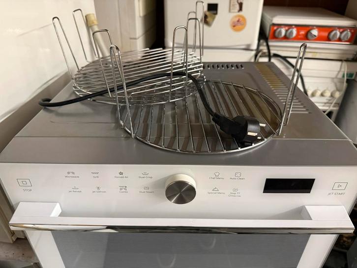 Combimagnetron - Perfect voor elk huishouden!, Witgoed en Apparatuur, Magnetrons, Gebruikt, Inbouw, Combimagnetron, 45 tot 60 cm